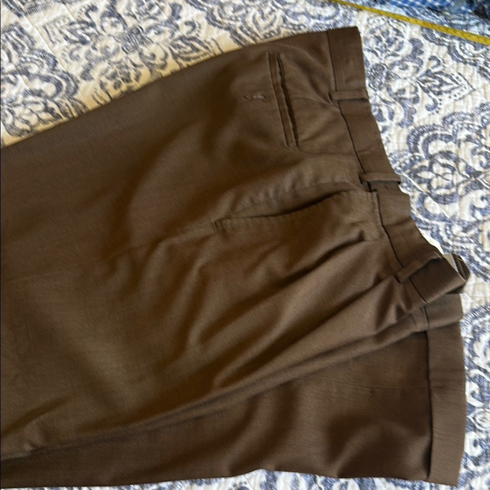 Roundtree & Yorke Classic Brown Trousers